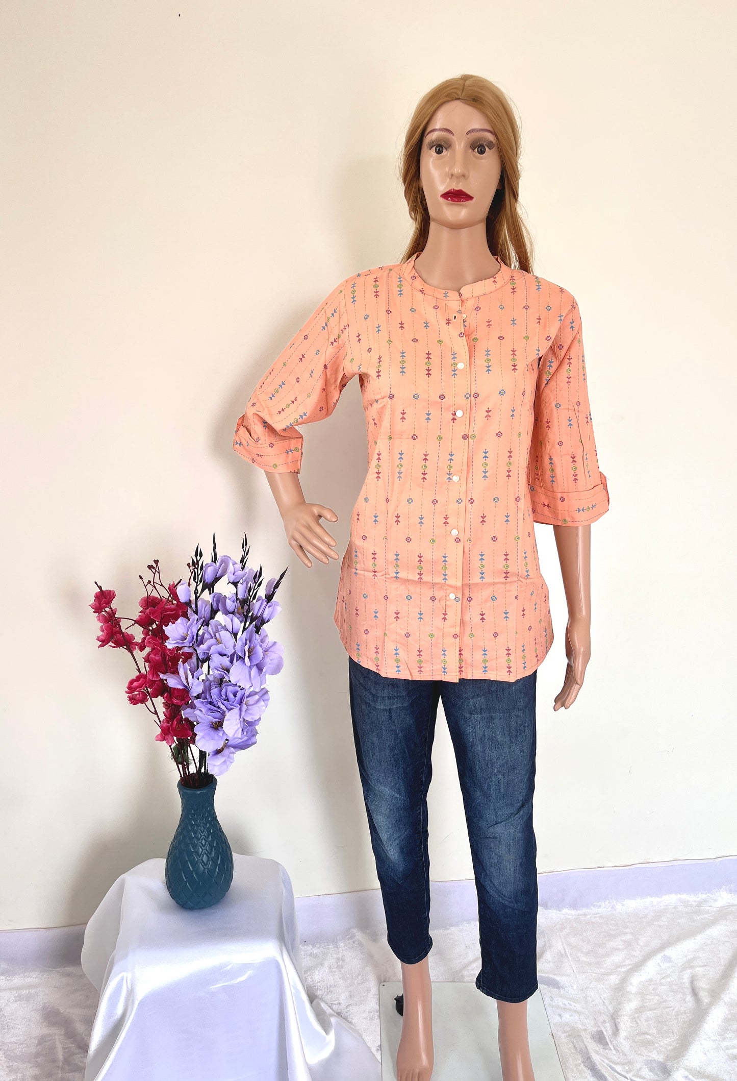 China Collar Short Kurti